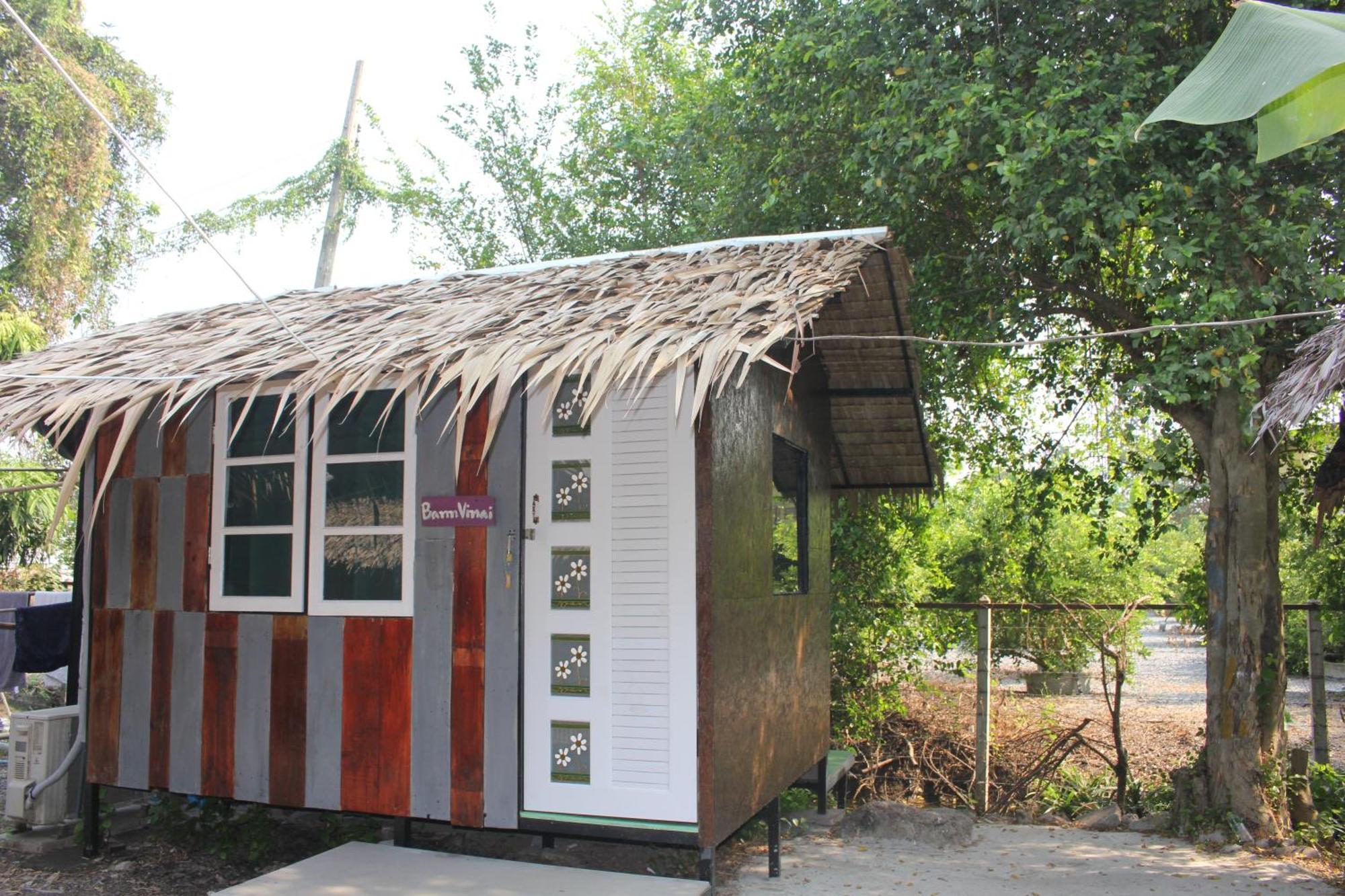 Do Dee Cafe Bangkok Hostel Exteriör bild